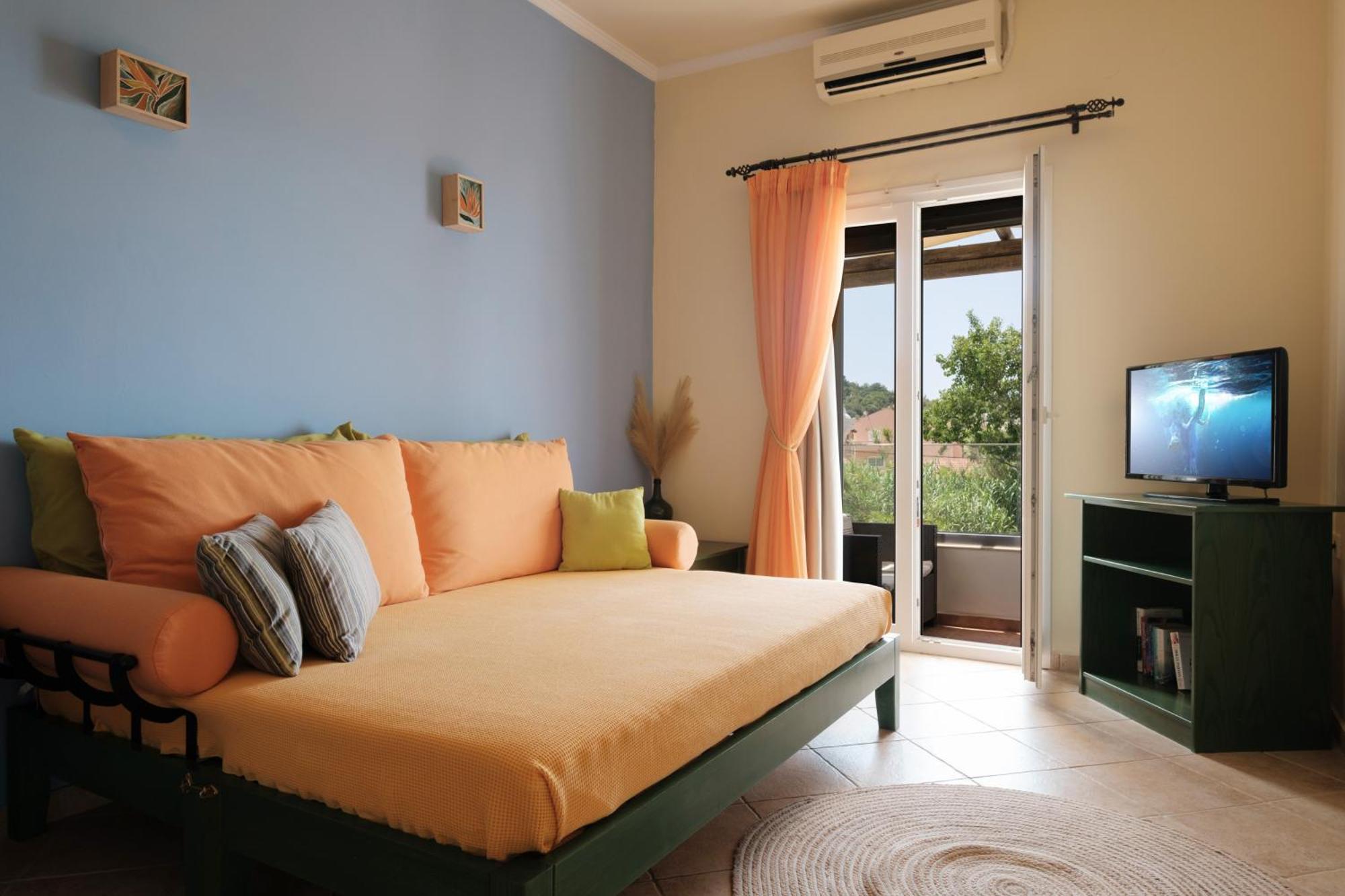 Margarita'S Luxury Suites 阿吉欧史芬尼 外观 照片