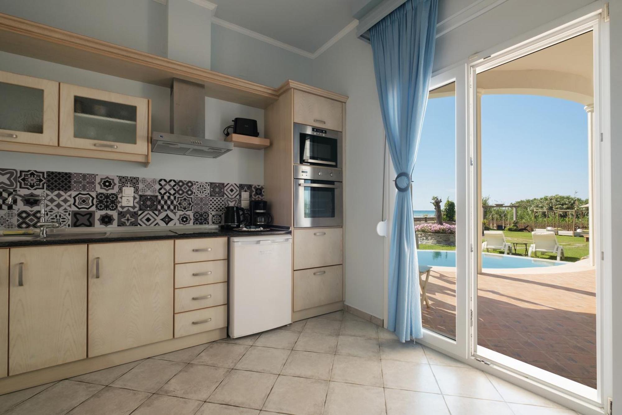 Margarita'S Luxury Suites 阿吉欧史芬尼 外观 照片