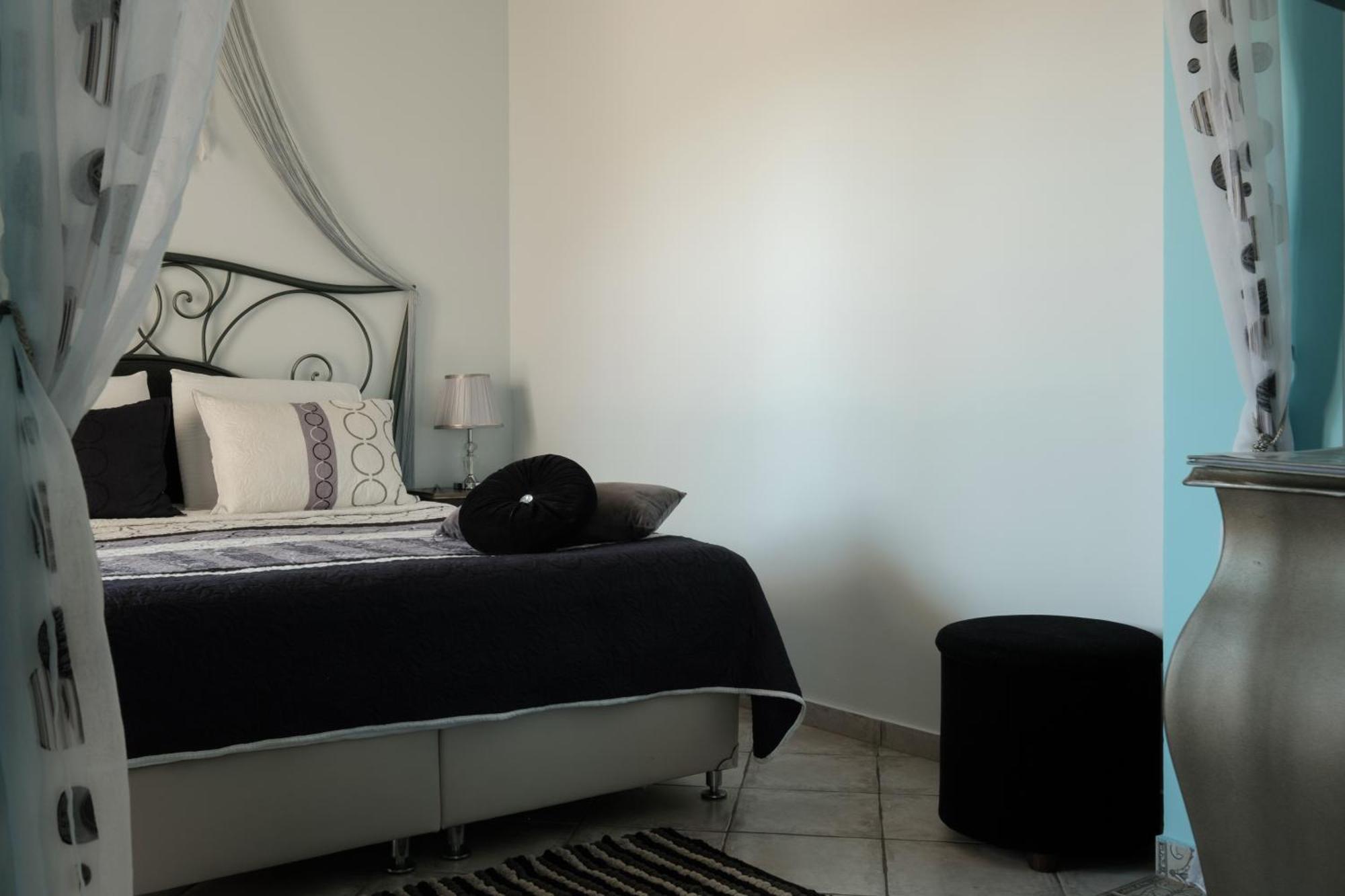 Margarita'S Luxury Suites 阿吉欧史芬尼 外观 照片