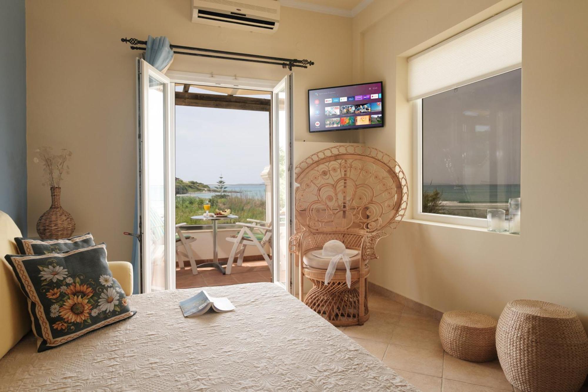 Margarita'S Luxury Suites 阿吉欧史芬尼 外观 照片
